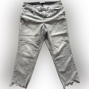 Democracy sz 20 Gray Distressed Hem Women Jeans